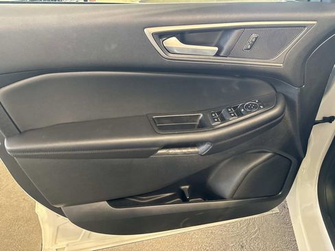 Used 2024 Ford Edge SEL w/ Convenience Package image 13