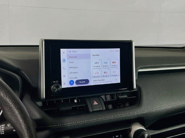Used 2024 Toyota RAV4 LE FWD image 10