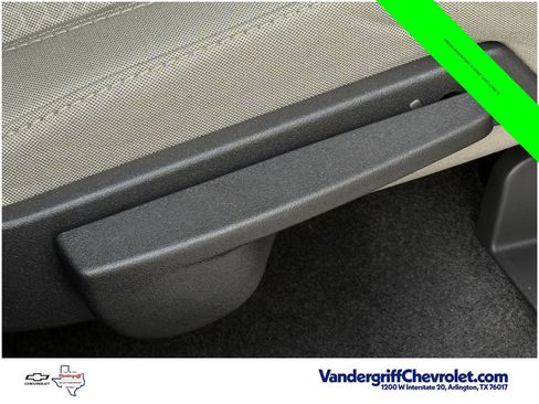 Used 2018 Ford Escape SE FWD image 25