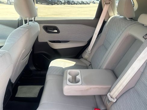 Used 2023 Nissan Rogue SV AWD/4WD image 36
