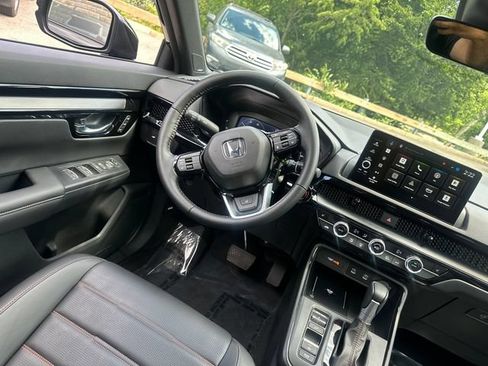 Used 2026 Honda CR-V Sport Touring image 21