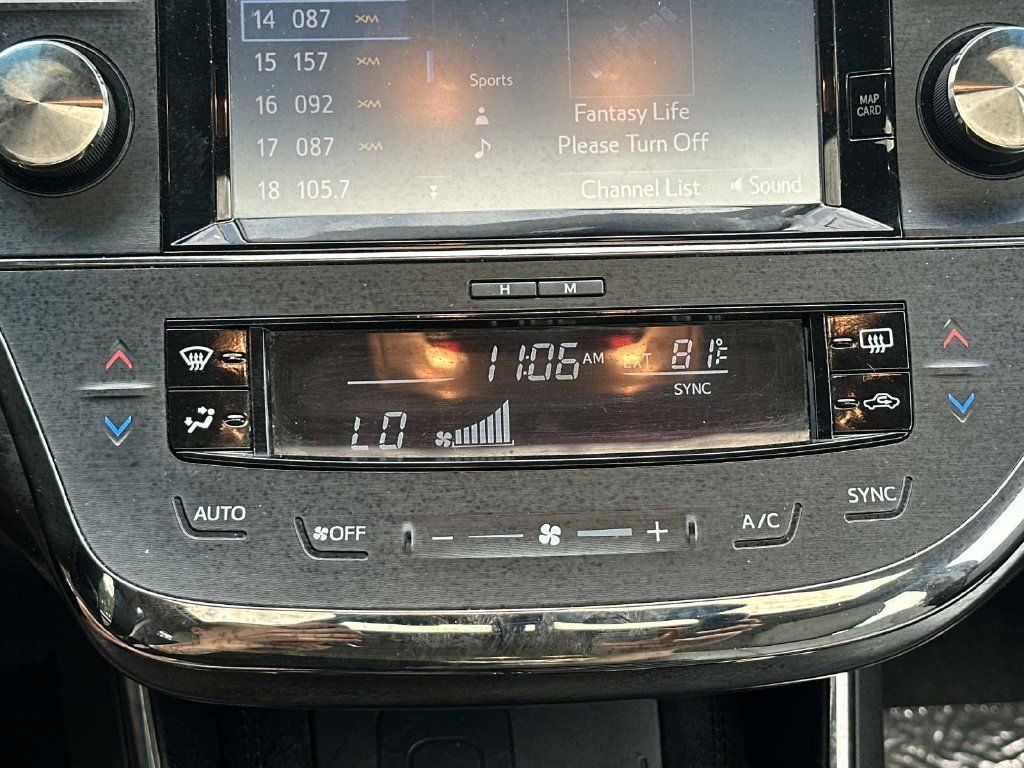 Used 2016 Toyota Avalon XLE Premium FWD image 37