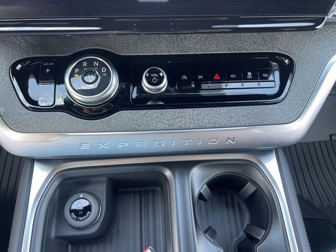 New 2026 Ford Expedition Tremor AWD/4WD image 32