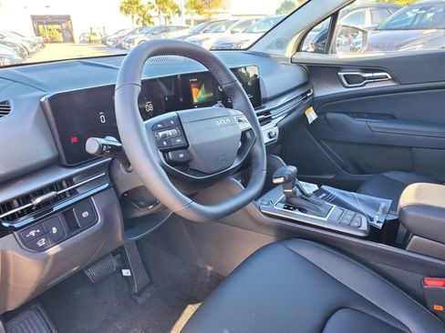 New 2026 Kia Sportage EX image 12