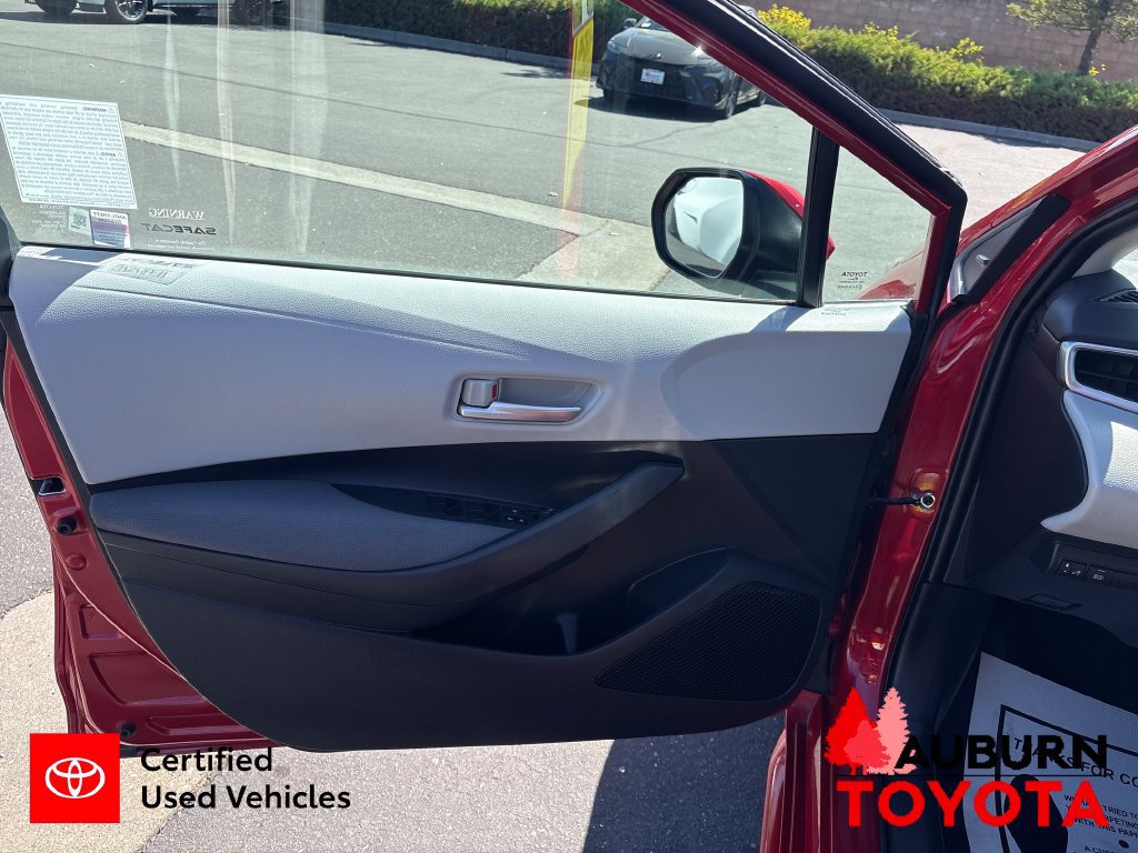 Certified 2021 Toyota Corolla LE FWD image 10