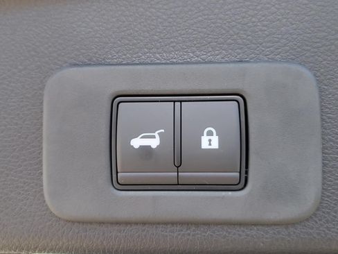 New 2026 Nissan Murano SV AWD/4WD image 13