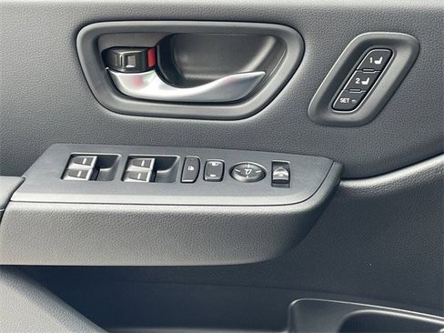 New 2025 Honda Pilot Touring image 22