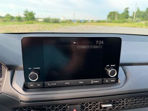Used 2024 Honda Accord EX image 15