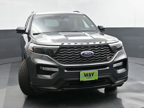 Used 2020 Ford Explorer ST image 8
