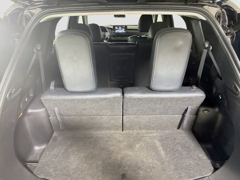 Used 2022 Mitsubishi Outlander SE image 35