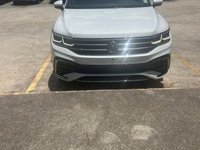 Used 2024 Volkswagen Tiguan SEL R-Line
