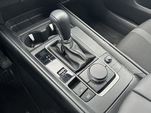 Certified 2025 MAZDA CX-50 AWD 2.5 S w/ Preferred Package image 16