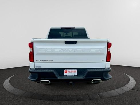 Used 2022 Chevrolet Silverado 1500 LT Trail Boss w/ Convenience Package II image 6