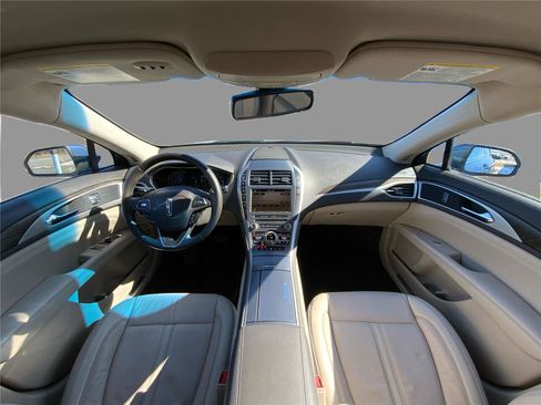 Used 2018 Lincoln MKZ Select w/ Select Plus Package image 22