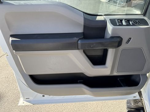 Used 2022 Ford F350 XL w/ Power Equipment Group AWD/4WD image 15