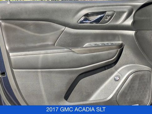 Used 2017 GMC Acadia SLT image 11