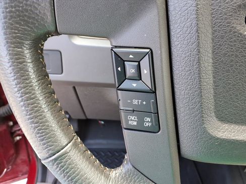 Used 2014 Ford F150 XLT w/ XLT Chrome Package AWD/4WD image 23