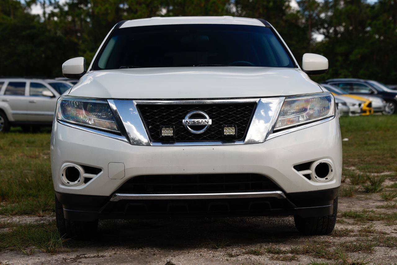 Used 2014 Nissan Pathfinder S FWD image 18