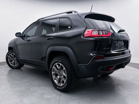 Used 2022 Jeep Cherokee Trailhawk w/ Comfort/Convenience Group image 2