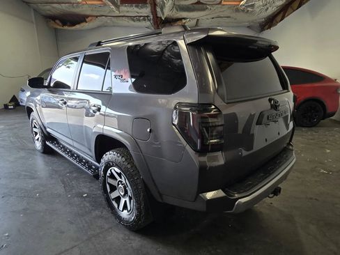 Used 2021 Toyota 4Runner TRD Off-Road AWD/4WD image 2