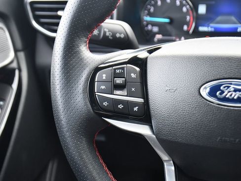 Used 2023 Ford Explorer ST-Line w/ Class IV Trailer Tow Package image 32