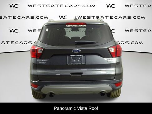 Used 2019 Ford Escape Titanium image 7