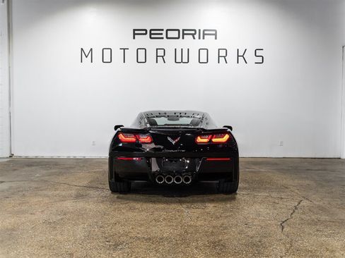 Used 2019 Chevrolet Corvette Stingray Coupe w/ 1LT RWD image 5