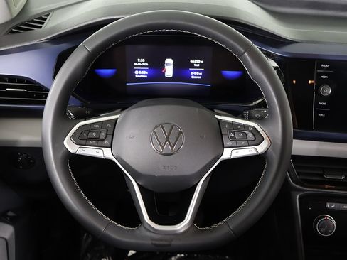 Used 2023 Volkswagen Taos SE FWD image 35