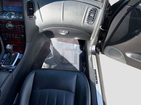 Used 2017 INFINITI QX50 Base w/ Deluxe Touring Package image 18