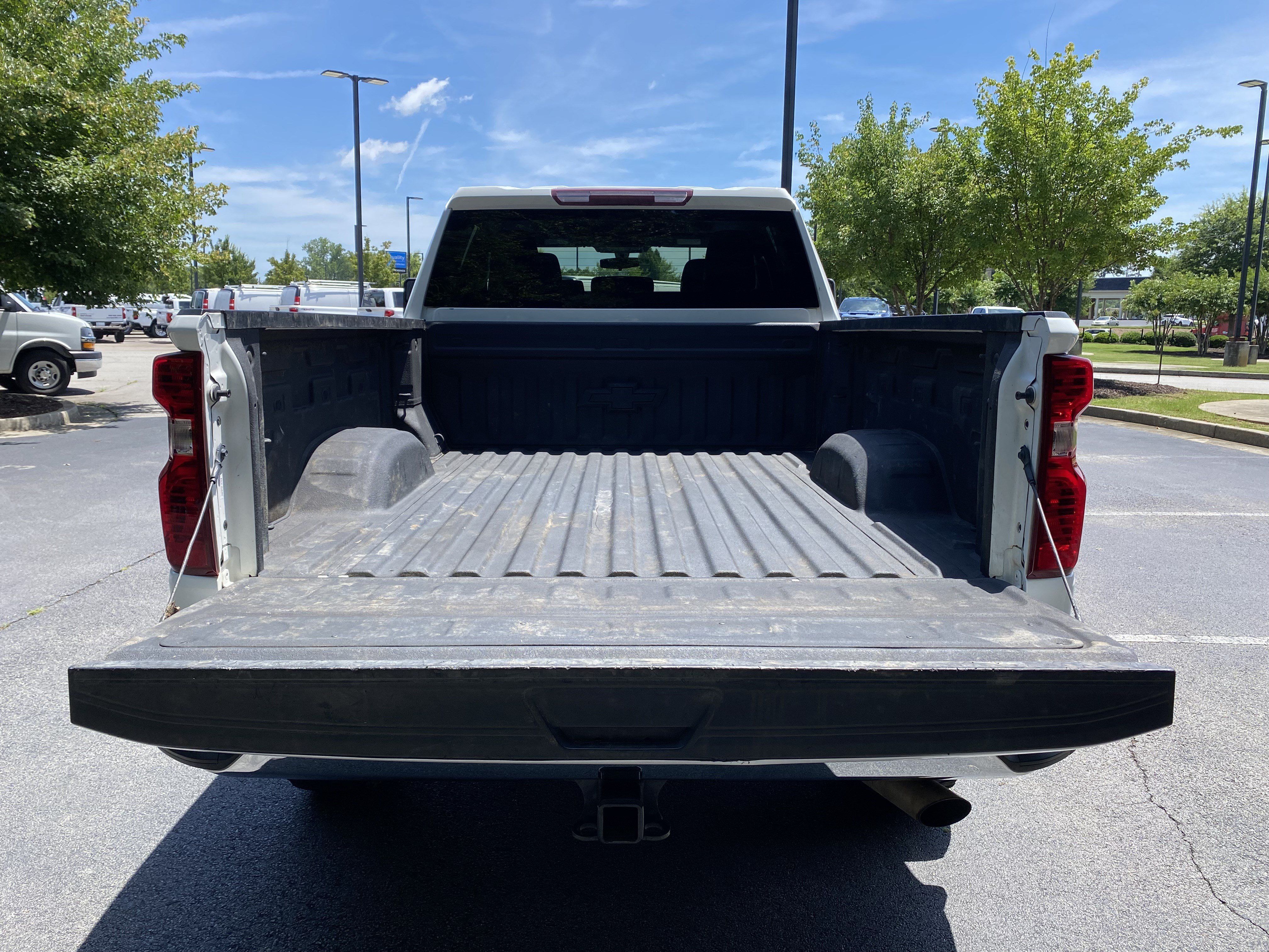 Used 2021 Chevrolet Silverado 2500 LT w/ Convenience Package AWD/4WD image 11