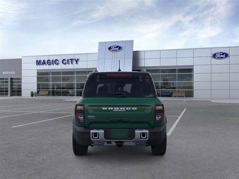 New 2025 Ford Bronco Sport Outer Banks w/ Sasquatch Outer Banks Package AWD/4WD image 5