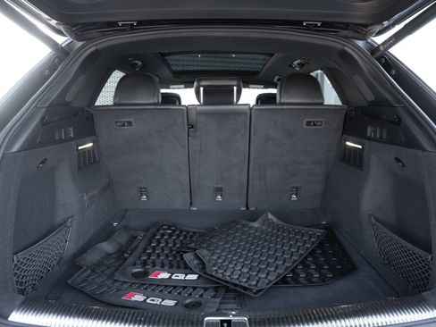 Certified 2022 Audi SQ5 Premium Plus w/ Premium Plus Package image 32