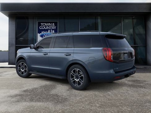 New 2026 Ford Expedition Active AWD/4WD image 5