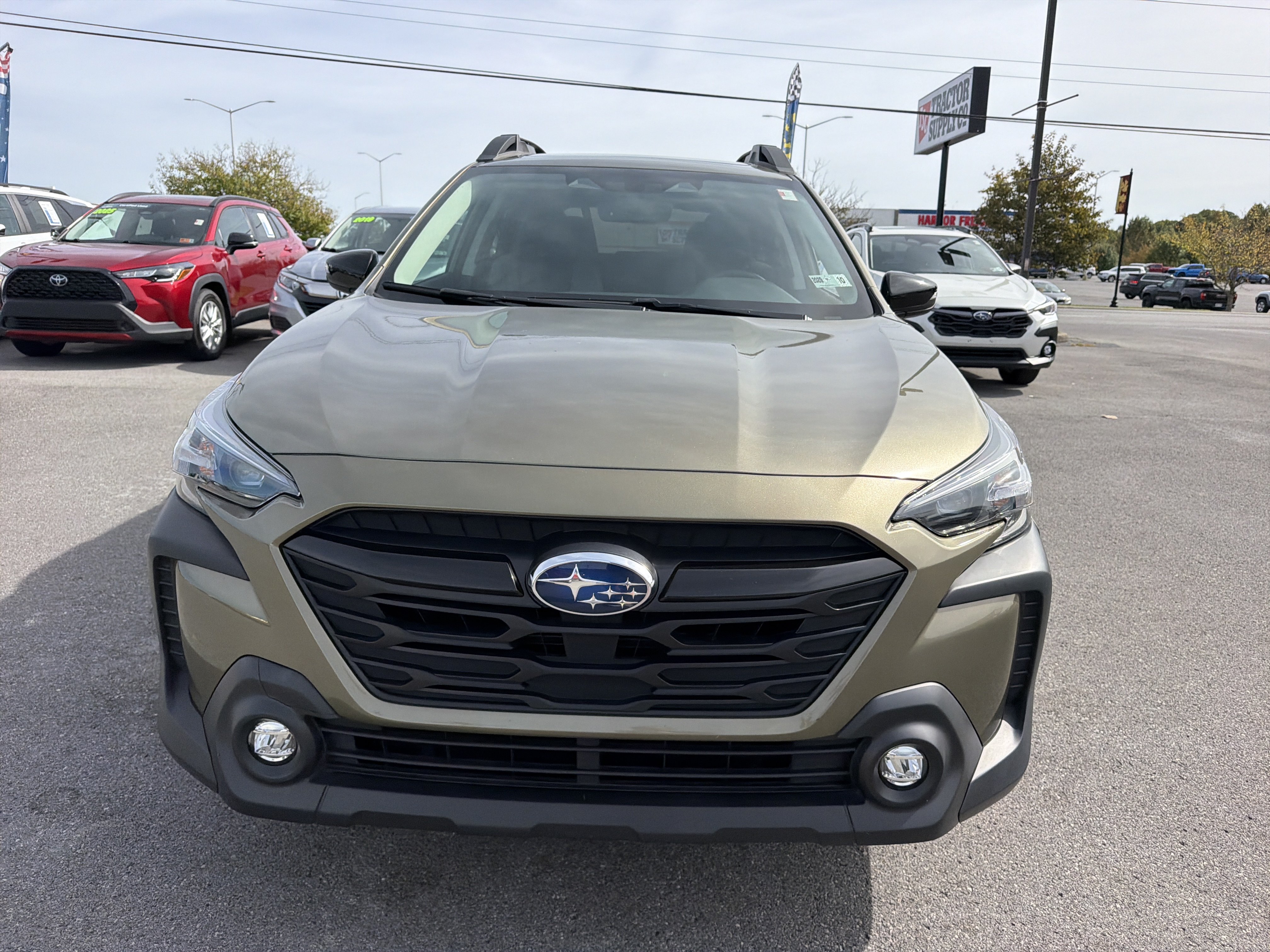 Used 2025 Subaru Outback Onyx Edition AWD/4WD image 15