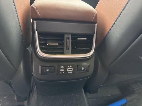 Used 2024 Subaru Outback Touring image 19