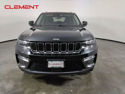 Used 2023 Jeep Grand Cherokee Limited RWD image 4