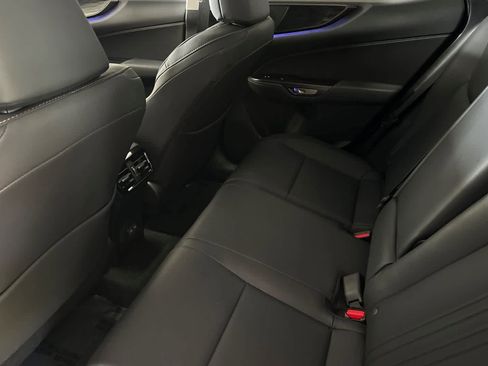 Used 2025 Lexus NX 350h AWD w/ Premium Package image 4