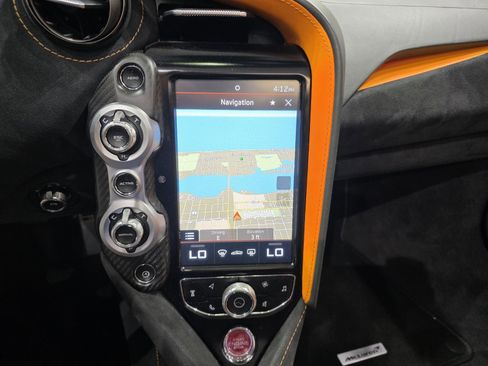 Used 2020 McLaren 720S Performance image 14