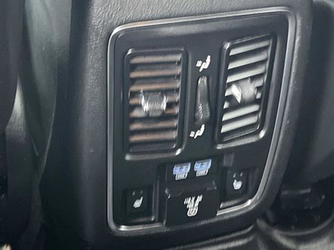 Used 2019 Dodge Durango Citadel image 18