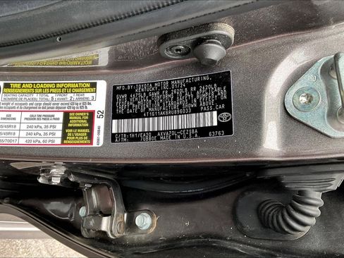 Used 2024 Toyota Camry SE image 19