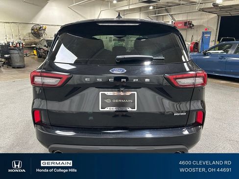 Used 2024 Ford Escape ST-Line AWD/4WD image 8