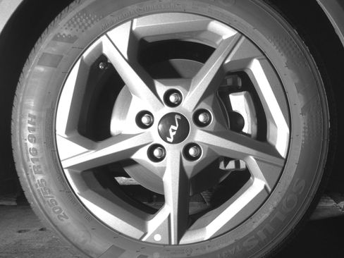 Used 2025 Kia K4 FWD image 13