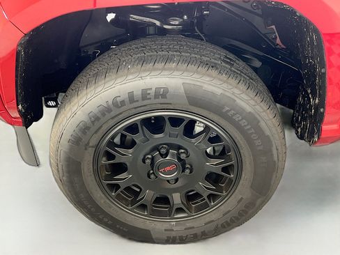 New 2025 Toyota Tacoma SR5 image 13