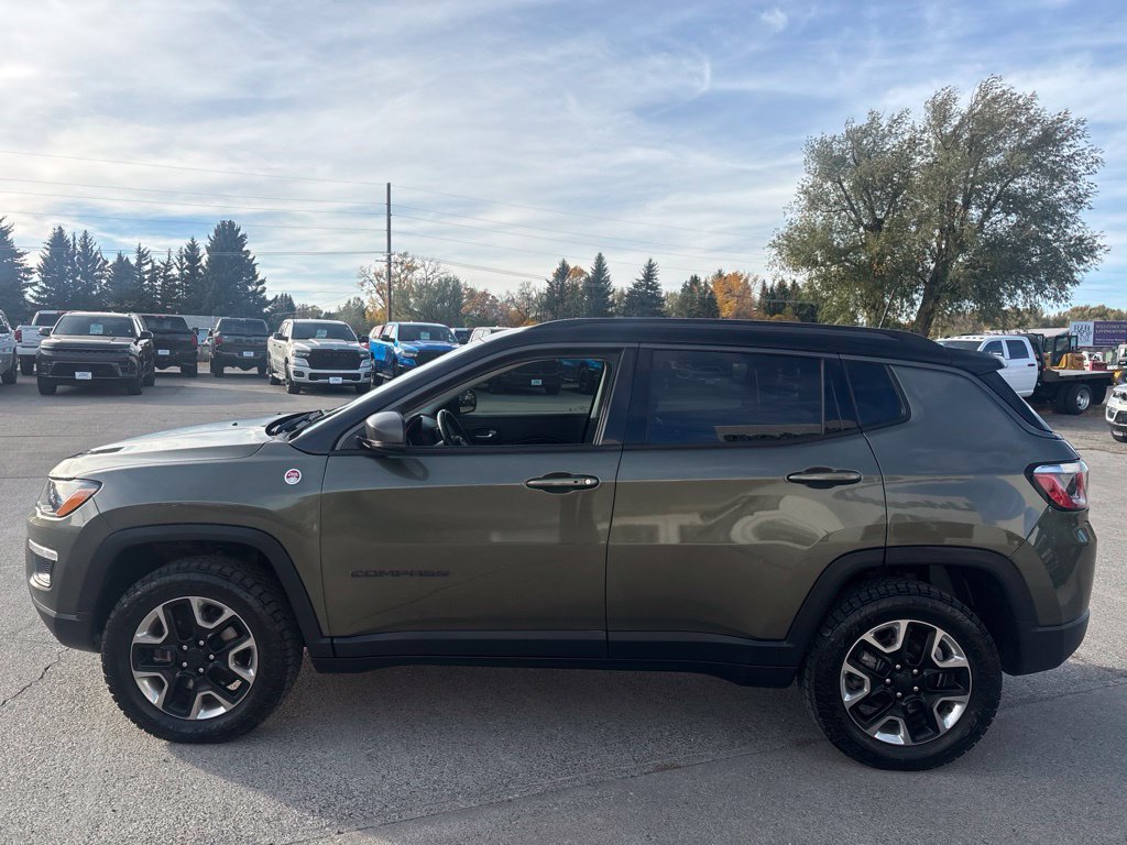 Used 2017 Jeep Compass Trailhawk w/ Cold Weather Group AWD/4WD image 5