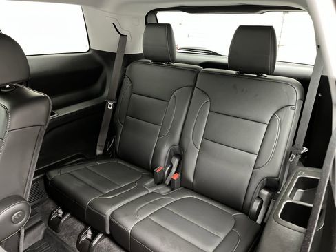 Used 2021 GMC Acadia SLT w/ Preferred Package AWD/4WD image 13