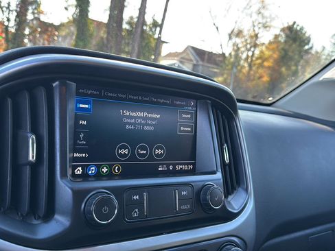 Certified 2022 Chevrolet Colorado LT w/ LT Convenience Package image 20