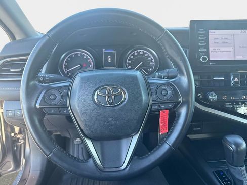 Used 2023 Toyota Camry SE image 28