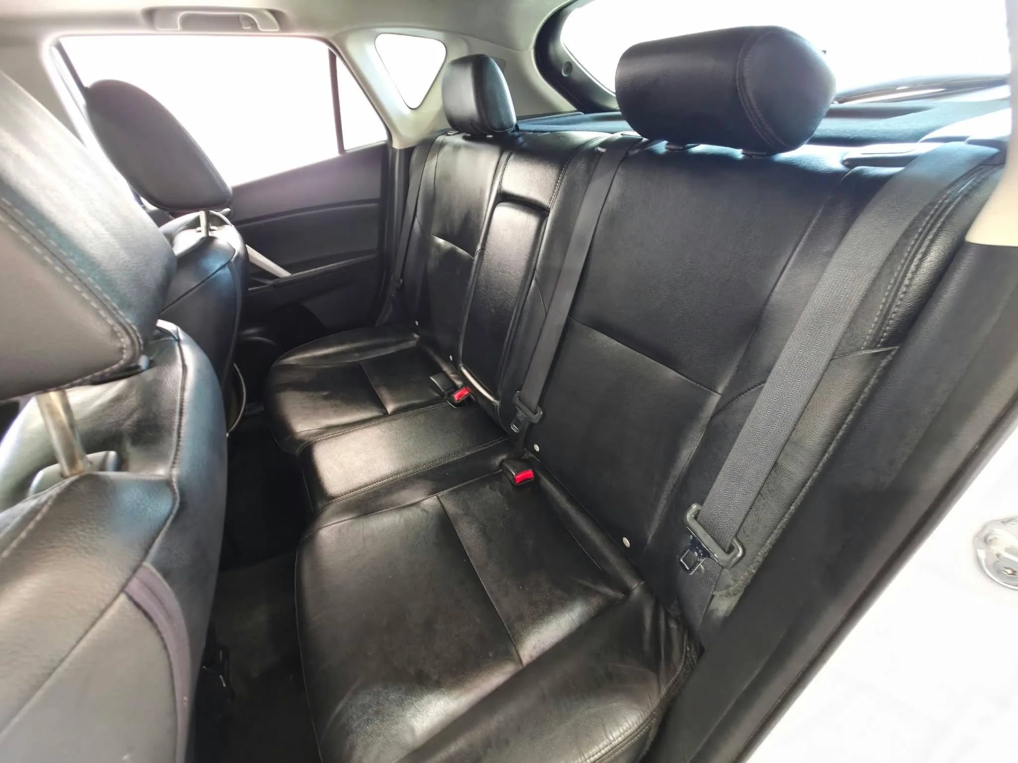 Used 2012 MAZDA MAZDA3 i Grand Touring w/ Tech Pkg FWD image 11