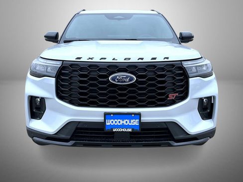 New 2026 Ford Explorer ST AWD/4WD image 2