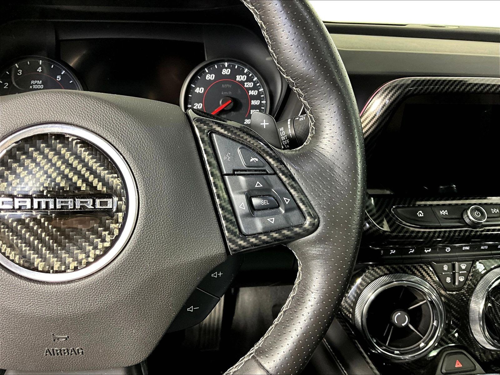 Used 2021 Chevrolet Camaro SS RWD image 10